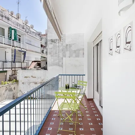 Group Blue And White Hotel 3*